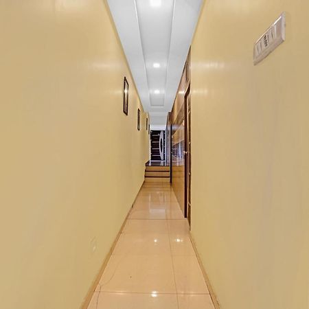Oyo 84398 Maroshi Residency Mumbai Exterior photo