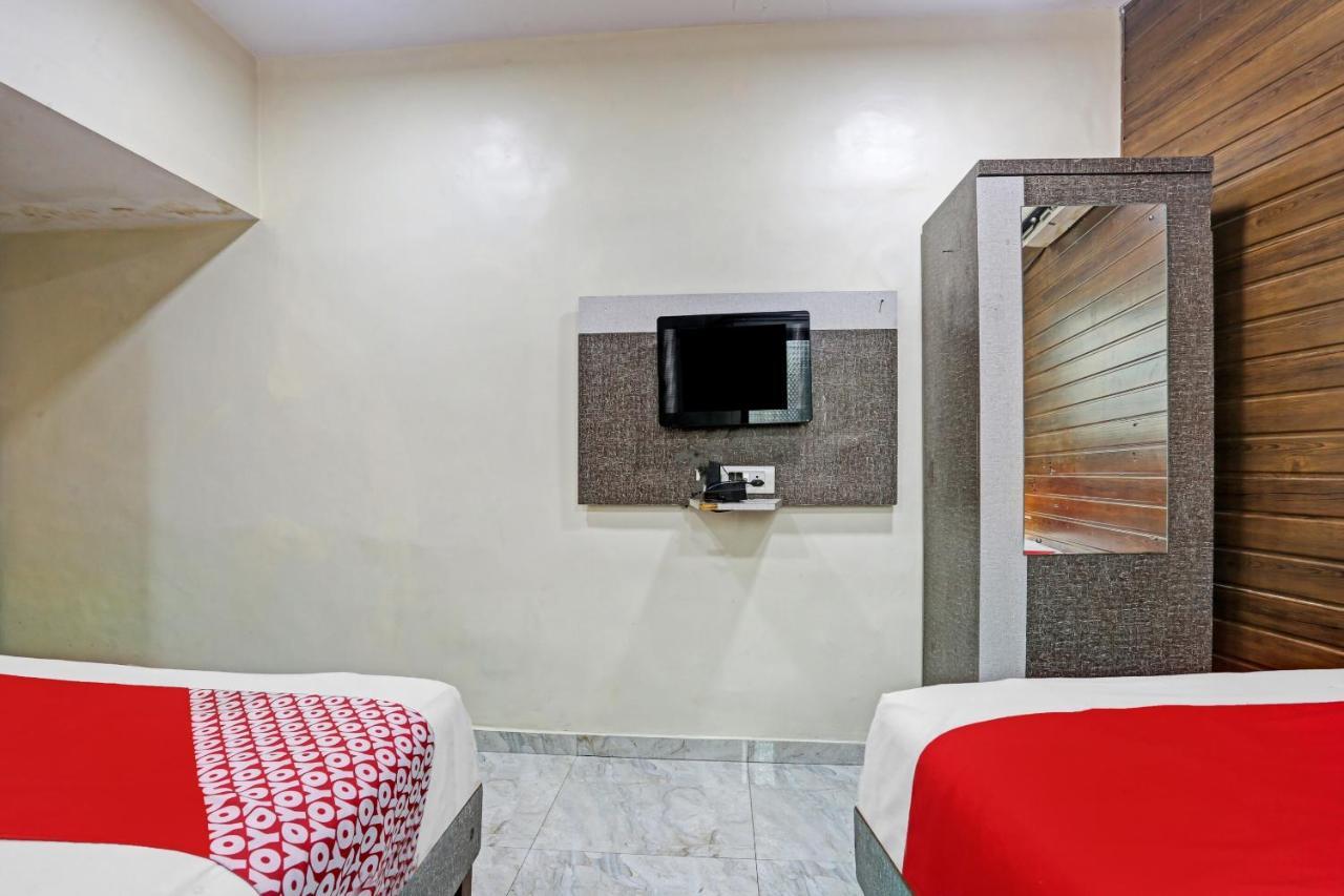 Oyo 84398 Maroshi Residency Mumbai Exterior photo